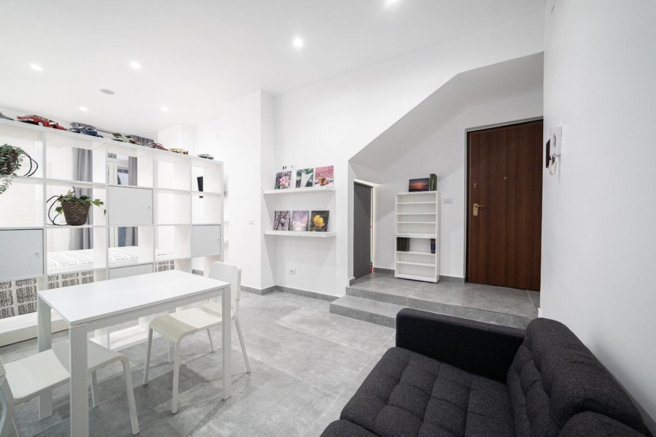 Reyhome Santa Filomena Aeroporto di Catania Fontana Rossa Esterno foto